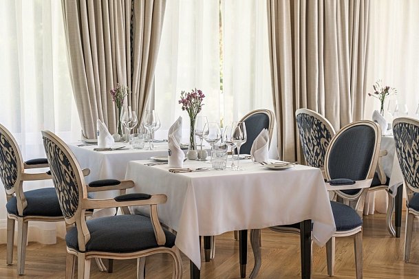 Longevity Senses Cascais Boutique Hotel & Clinic