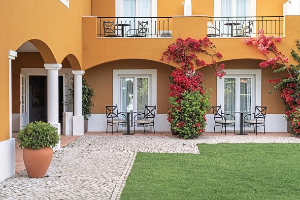 Longevity Senses Cascais Boutique Hotel & Clinic