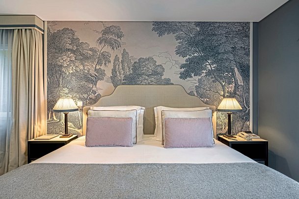 Longevity Senses Cascais Boutique Hotel & Clinic - Wohnbeispiel Doppelzimmer Deluxe Meerblick (Zimmercodierung DDM)