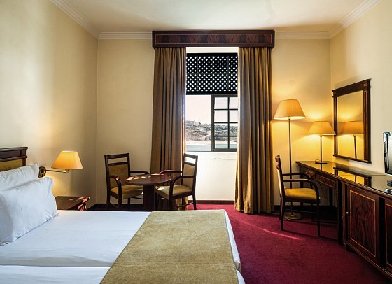 Vila Galé Ericeira - Wohnbeispiel Doppelzimmer Meerblick (Zimmercodierung DBM)