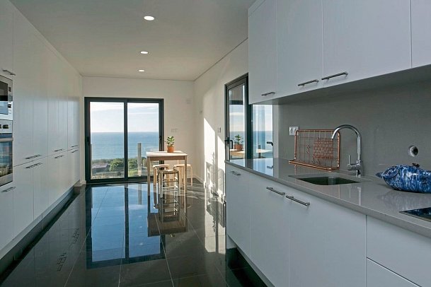 You and the sea - Beispiel Küche Appartement Superior (Zimmercodierung OS1)
