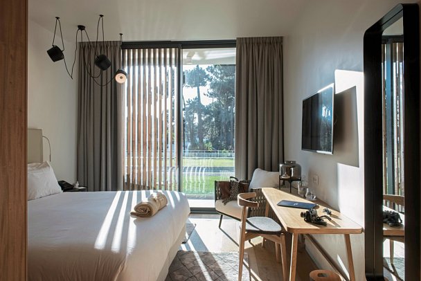 Aroeira Lisbon Hotel Sea & Golf - Wohnbeispiel Doppelzimmer Gartenblick (Zimmercodierung D1G)