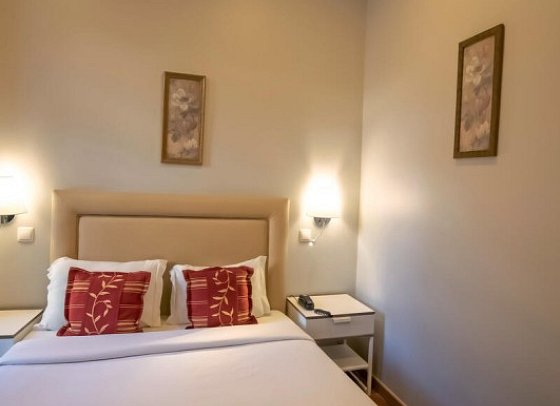 Grande Pensão Alcobia - Wohnbeispiel Doppelzimmer (Zimmercodierung DB1)