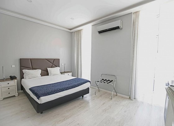 Grande Pensão Alcobia - Wohnbeispiel Doppelzimmer Superior View