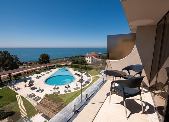 Vila Galé Cascais - Beispiel Balkon Meerblick (Zimmercodierung DBM)