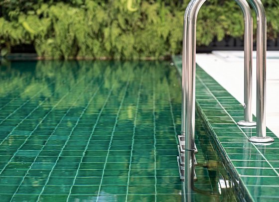 Luster Hotel