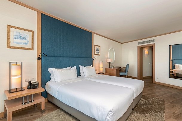 Sesimbra Oceanfront Hotel - Wohnbeispiel Doppelzimmer Premium Deluxe Meerblick (Zimmercodierung DMM)