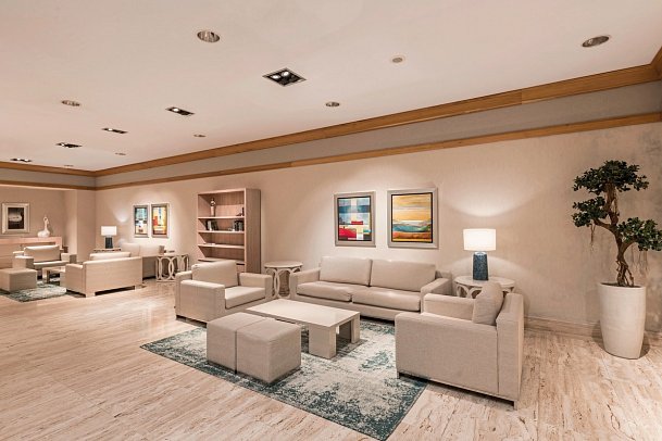 Sesimbra Oceanfront Hotel