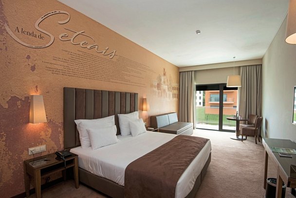 Vila Galé Sintra - Wohnbeispiel Familienzimmer (Zimmercodierung FB1)