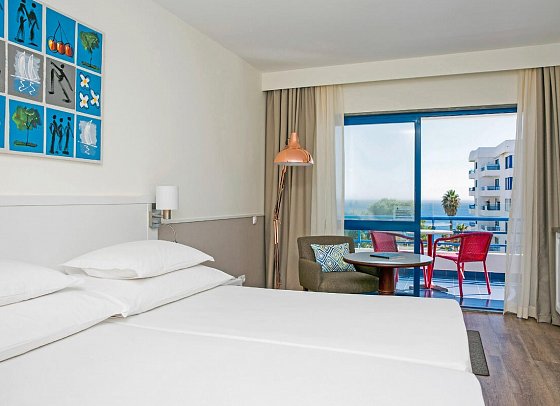 Pestana Cascais Ocean & Conference Aparthotel - Wohnbeispiel Doppelzimmer Deluxe (Zimmercodierungen DD1, DDM, ED1 & EDM)