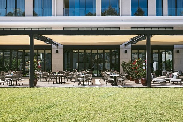 Martinhal Lisbon Oriente - Terrace Esplanade