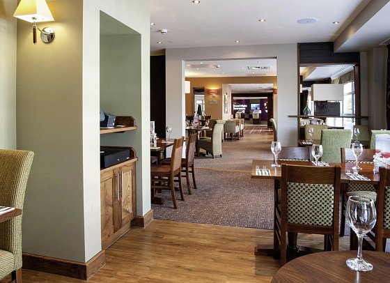 Premier Inn Croydon Town Centre