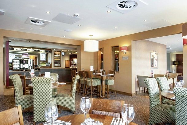 Premier Inn Croydon Town Centre