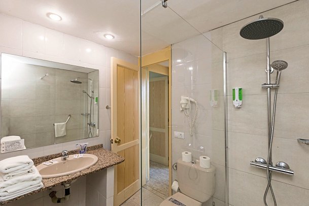 Bluesea Veril Playa - Beispiel Bad Appartement (Zimmercodierungen AG1 & AG2)