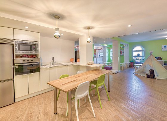 LIVVO Koala Garden Hotel