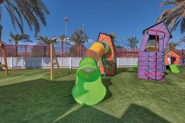 LIVVO Koala Garden Hotel