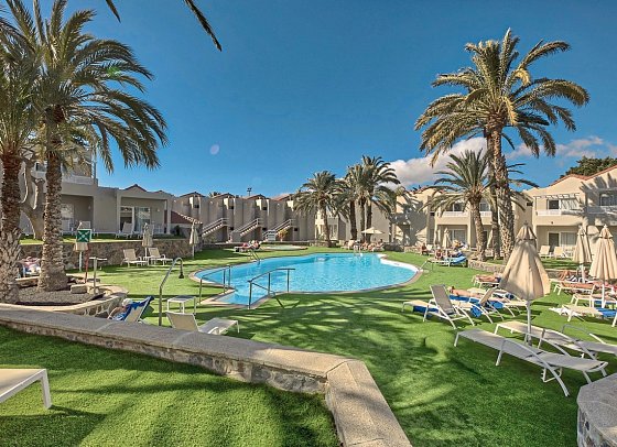 LIVVO Koala Garden Hotel