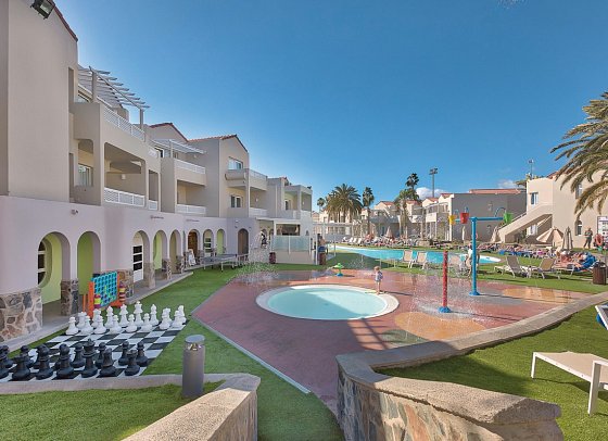 LIVVO Koala Garden Hotel