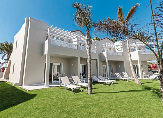 LIVVO Koala Garden Hotel