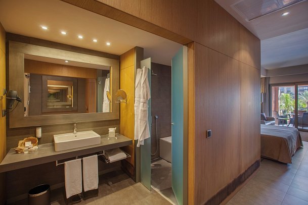 Lopesan Baobab Resort - Beispiel Bad (Zimmercodierungen DG1, DG2, DC1, DB1, DC2 & DD1)