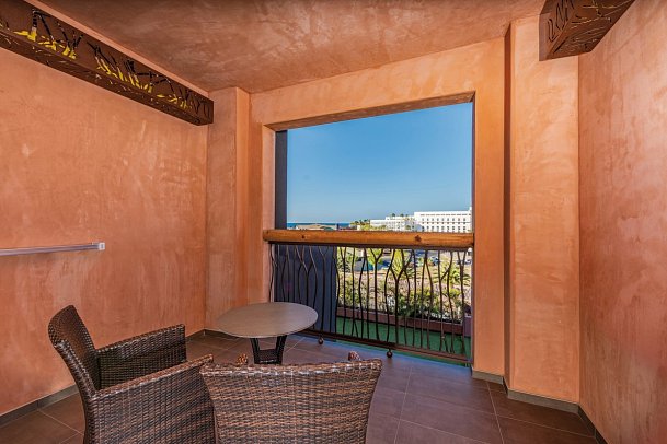 Lopesan Baobab Resort - Beispiel Balkon Doppelzimmer Standard (Zimmercodierungen DG1, DG2 & DC1)