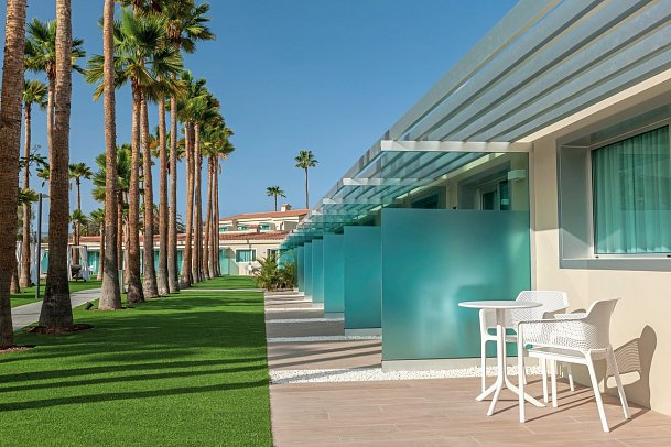 Kumara Serenoa by Lopesan Hotels - Beispiel Terrasse Suite Adults only (Zimmercodierung WB2)