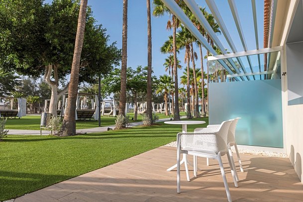 Kumara Serenoa by Lopesan Hotels - Beispiel Terrasse Suite Adults only (Zimmercodierungen JB2 & WB2)