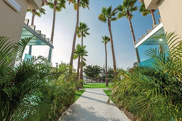 Kumara Serenoa by Lopesan Hotels