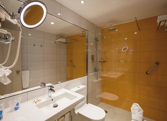 Bull Dorado Beach & Spa - Beispiel Bad (Zimmercodierungen AG1 & AGD)