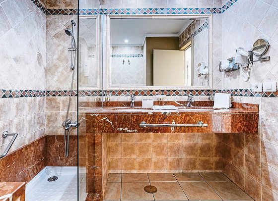 Bull Vital Suites & Spa Boutique Hotel - Beispiel Bad (Zimmercodierung JB1)