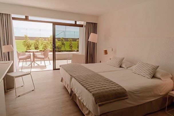 Don Gregory by Dunas - Wohnbeispiel Doppelzimmer Standard Infinity Pool (Zimmercodierung DB1)