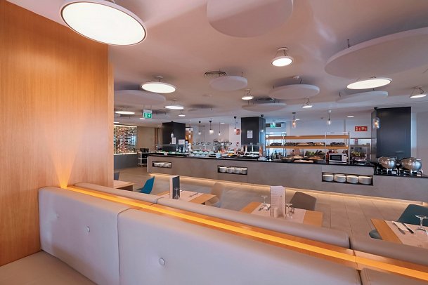 Don Gregory by Dunas