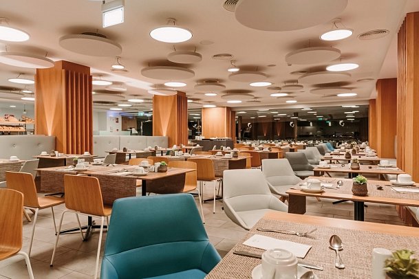 Don Gregory by Dunas