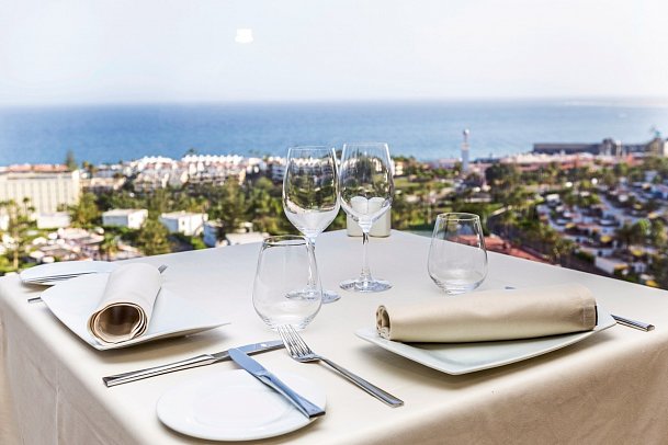 Gloria Palace San Agustín Thalasso & Hotel