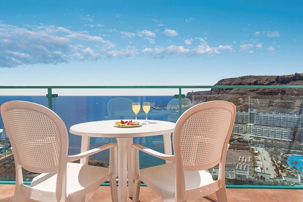 Mogán Princess & Beach Club - Beipiel Balkon (Zimmercodierungen DBM, DCM, WBM & FVM)