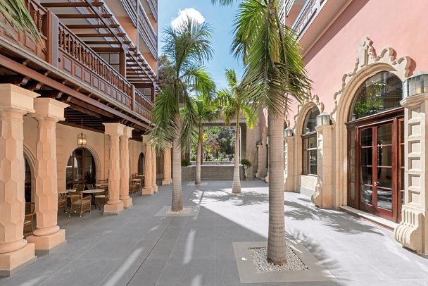 Santa Catalina, a Royal Hideaway Hotel