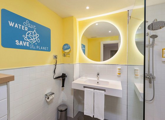 Abora Interclub Atlantic by Lopesan Hotels - Beispiel Bad (Zimmercodierungen DD1, FB1 & FB2)