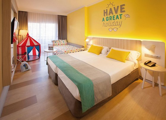 Abora Continental by Lopesan Hotels - Wohnbeispiel Familienzimmer (Zimmercodierung FB1)