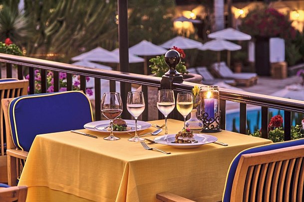 Seaside Grand Hotel Residencia