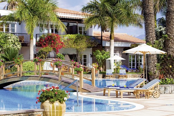 Seaside Grand Hotel Residencia