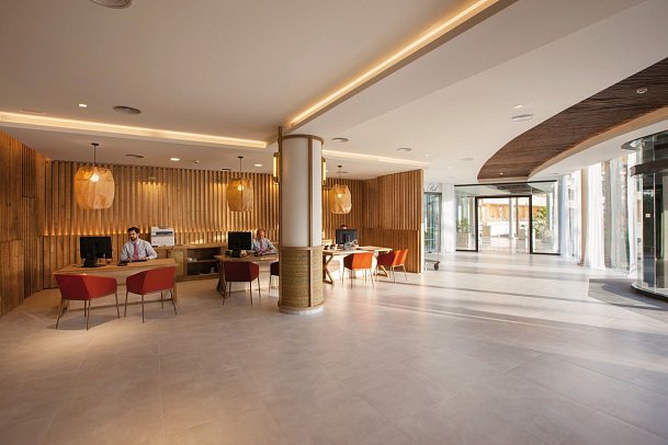 Corallium Dunamar by Lopesan Hotels