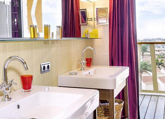 Bohemia Suites & Spa - Beispiel Bad (Zimmercodierung JB1)