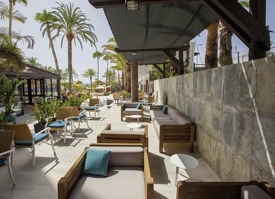 Corallium Beach by Lopesan Hotels
