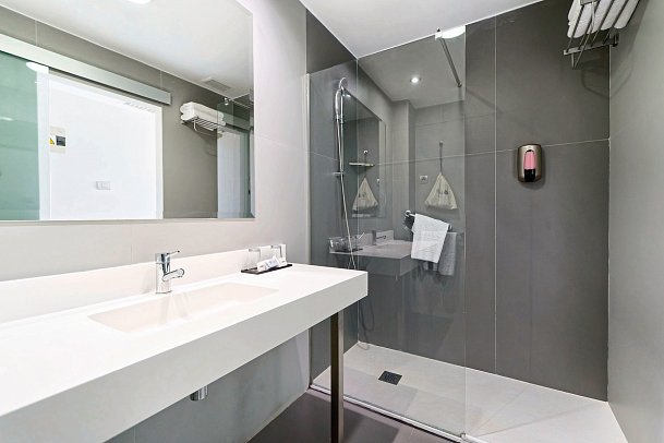 Caserio - Beispiel Bad (Zimmercodierungen DB1 & DBM)