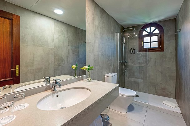 Maspalomas Resort by Dunas - Beispiel Bad (Zimmercodierungen BB1, BB2, BB4, BBP & BI1)