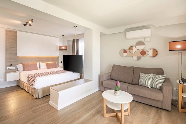 LIVVO Anamar Suites - Wohnbeispiel Juniorsuite (Zimmercodierungen JB1 & JC1)