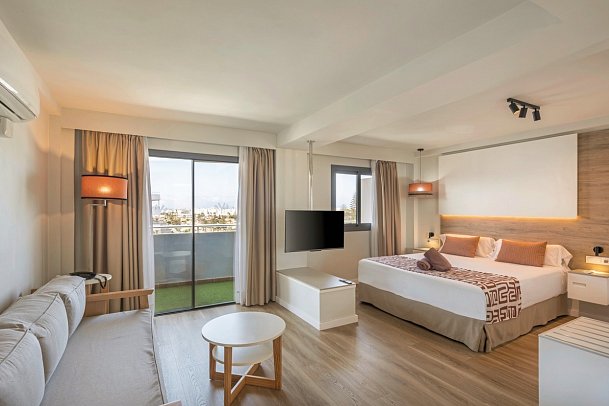 LIVVO Anamar Suites - Wohnbeispiel Juniorsuite (Zimmercodierungen JB1 & JC1)