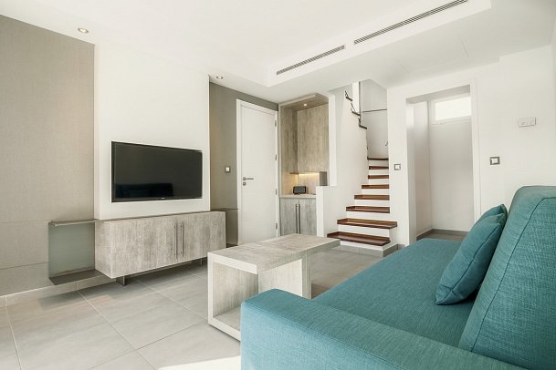 LIVVO Los Calderones - Wohnbeispiel Suite Duplex (Zimmercodierungen WB1, WB2, WE1 & W1P)