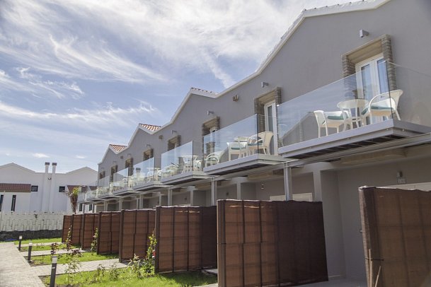 LIVVO Los Calderones