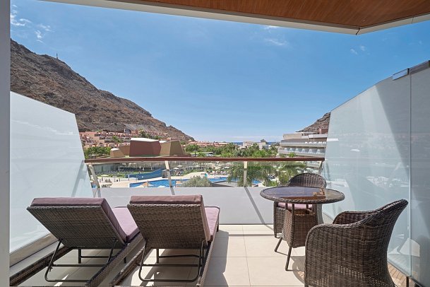 Radisson Blu Resort & Spa Gran Canaria Mogán - Beispiel Balkon (Zimmercodierungen DSP & FVP)